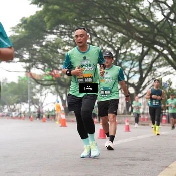 Runner Photo 8479375
