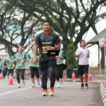 Runner Photo 8479575