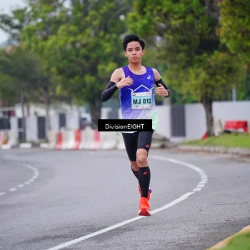 Runner Photo 8479647