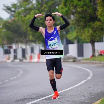 Runner Photo 8479659