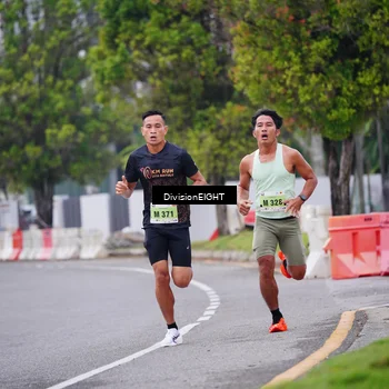 Runner Photo 8479714