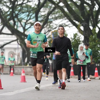 Runner Photo 8479746