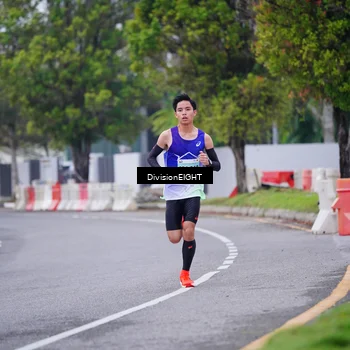 Runner Photo 8479769