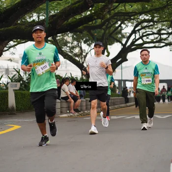 Runner Photo 8479798