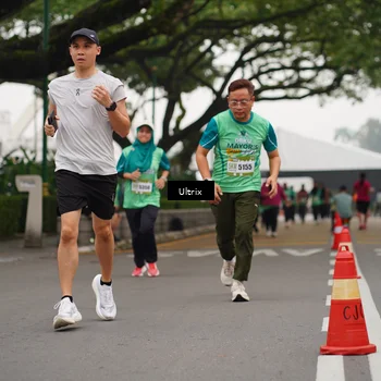 Runner Photo 8479800
