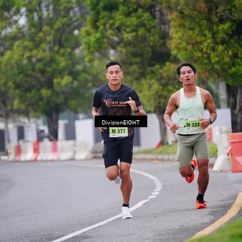 Runner Photo 8479871