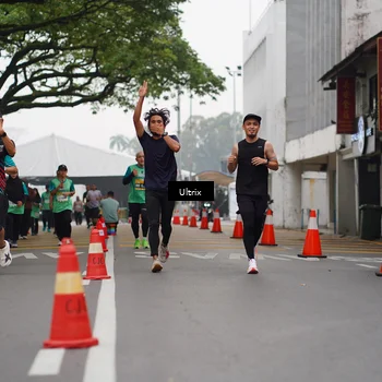 Runner Photo 8479922