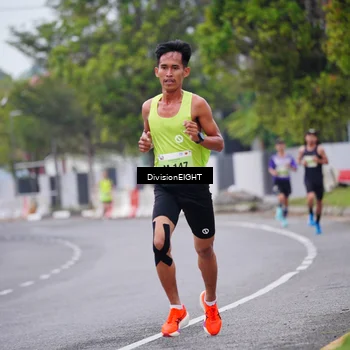 Runner Photo 8479978