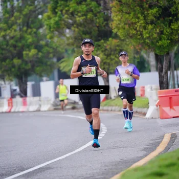 Runner Photo 8479991