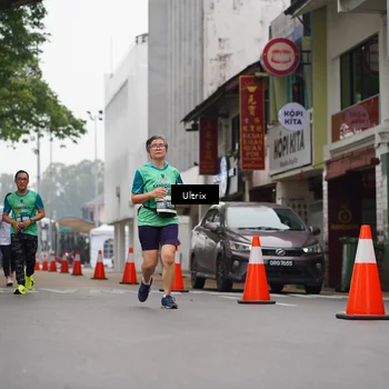 Runner Photo 8480012