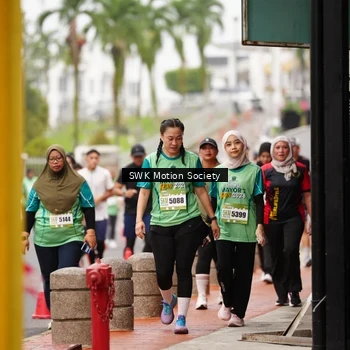 Runner Photo 8480040