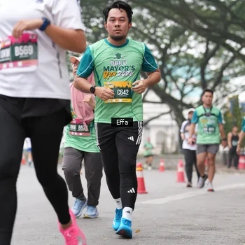 Runner Photo 8480046