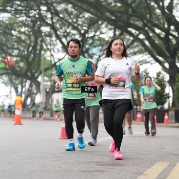 Runner Photo 8480067