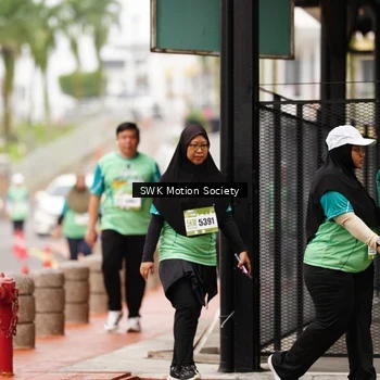 Runner Photo 8480078