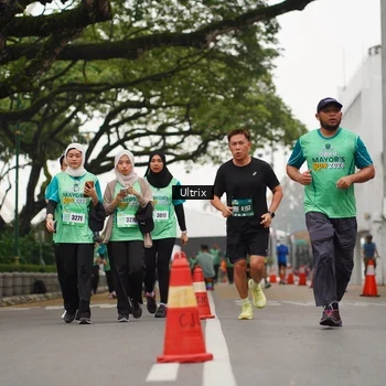 Runner Photo 8480094