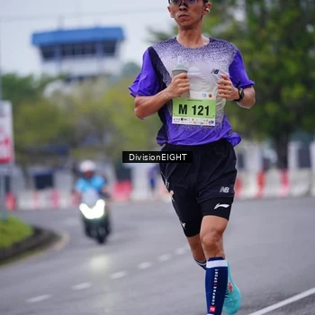 Runner Photo 8480097
