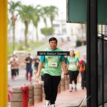 Runner Photo 8480111