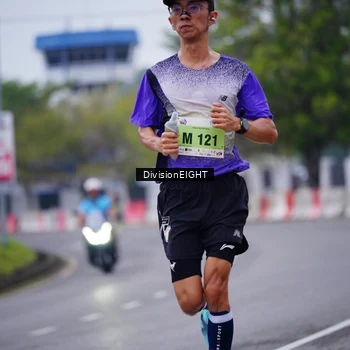 Runner Photo 8480114