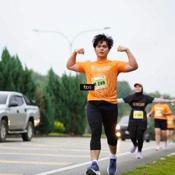 Runner Photo 8480116