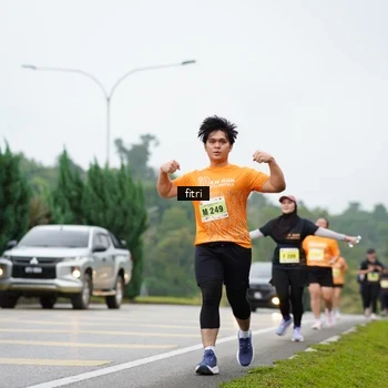 Runner Photo 8480127