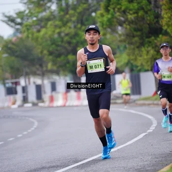 Runner Photo 8480150