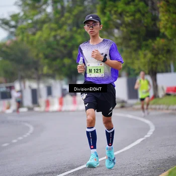 Runner Photo 8480172