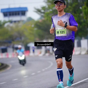 Runner Photo 8480208