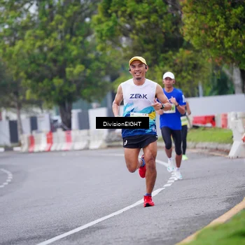 Runner Photo 8480210