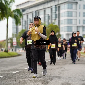 Runner Photo 8480221