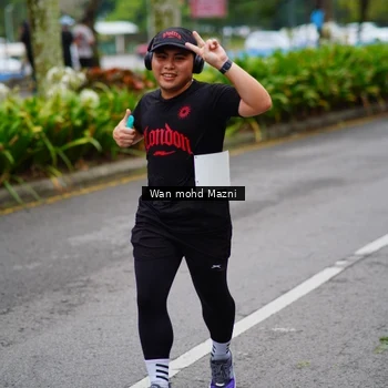 Runner Photo 8480241