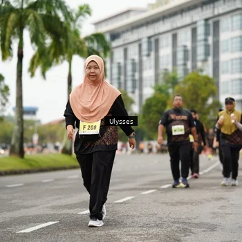 Runner Photo 8480242