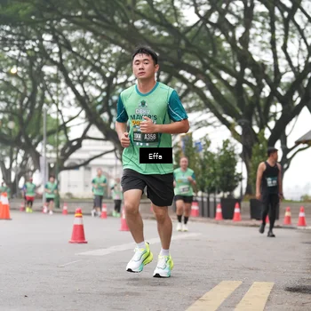Runner Photo 8480250