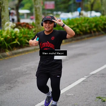Runner Photo 8480263