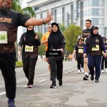 Runner Photo 8480267