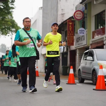 Runner Photo 8480278