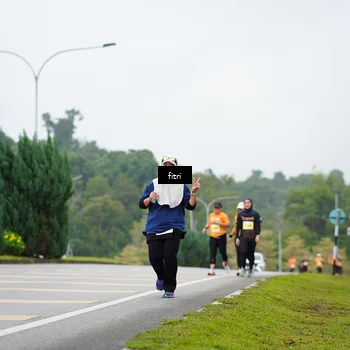 Runner Photo 8480356