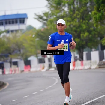 Runner Photo 8480367