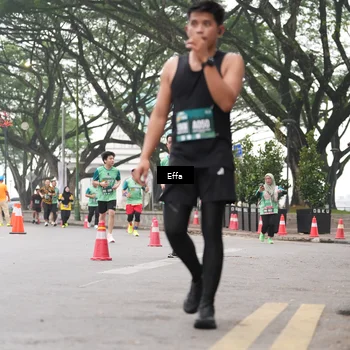 Runner Photo 8480375