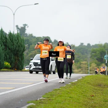 Runner Photo 8480392