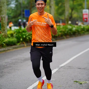 Runner Photo 8480421
