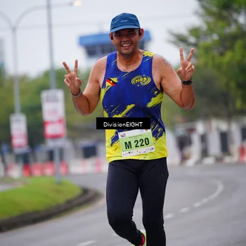 Runner Photo 8480426