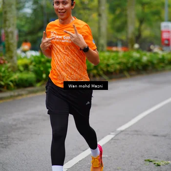 Runner Photo 8480434