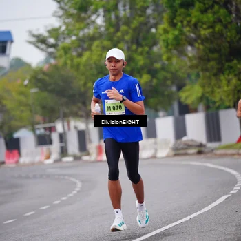 Runner Photo 8480444