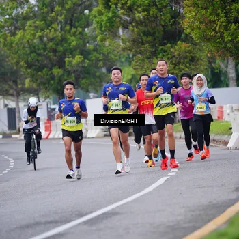 Runner Photo 8480450