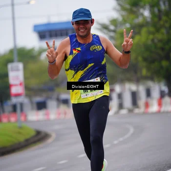 Runner Photo 8480451