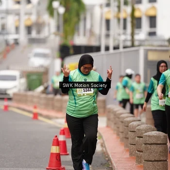 Runner Photo 8480476