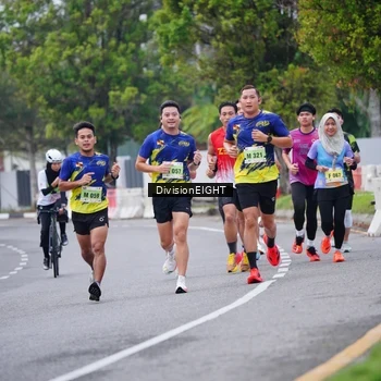 Runner Photo 8480481