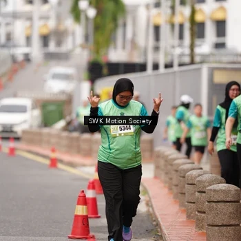 Runner Photo 8480487