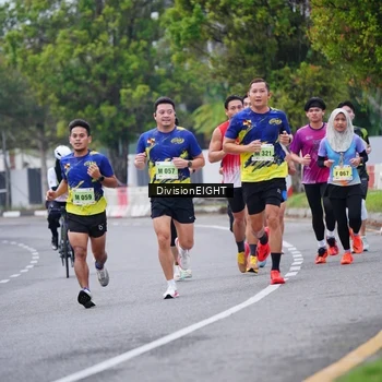 Runner Photo 8480496