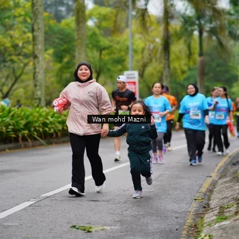 Runner Photo 8480502